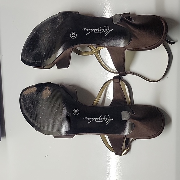 Elegant Deep Brown Sandals - Picture 3 of 3